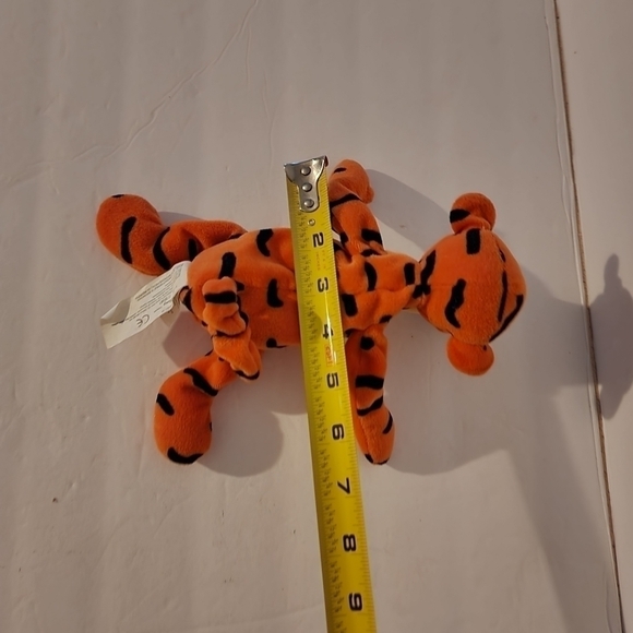 Vintage Disney Store Tigger Bean Bag Plush 8" - Picture 7 of 7